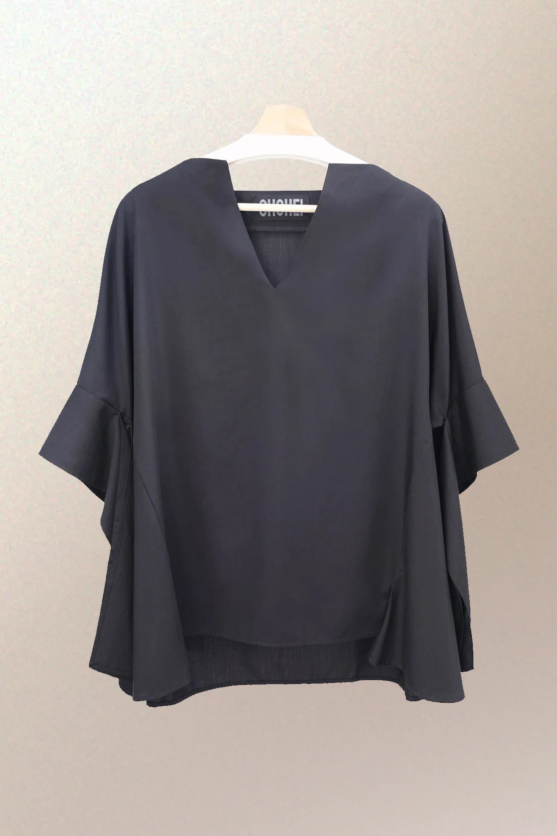 ANYA TOP