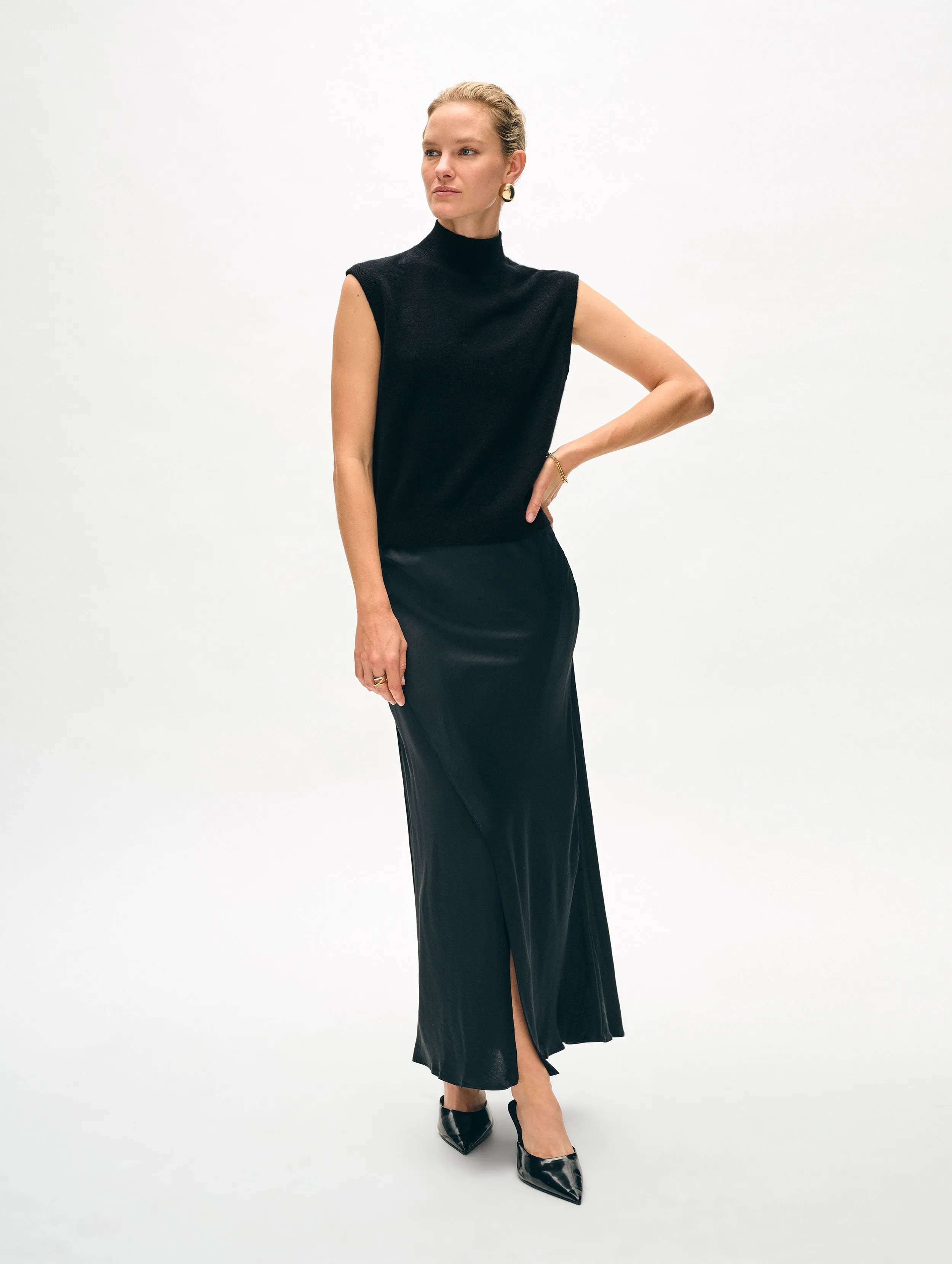 Cashmere Sleeveless Mockneck