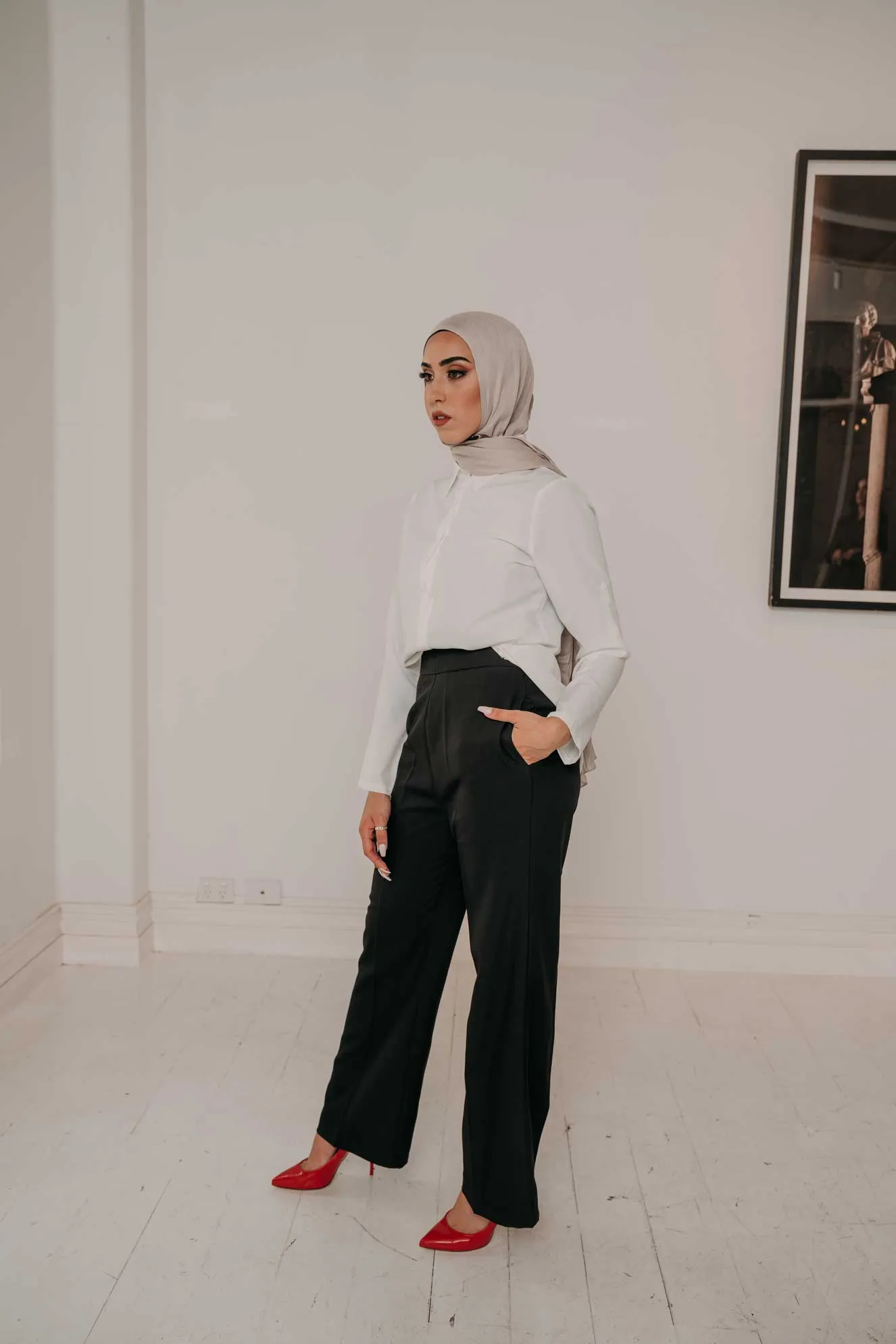 Escape Basic Hi-Low Shirt
