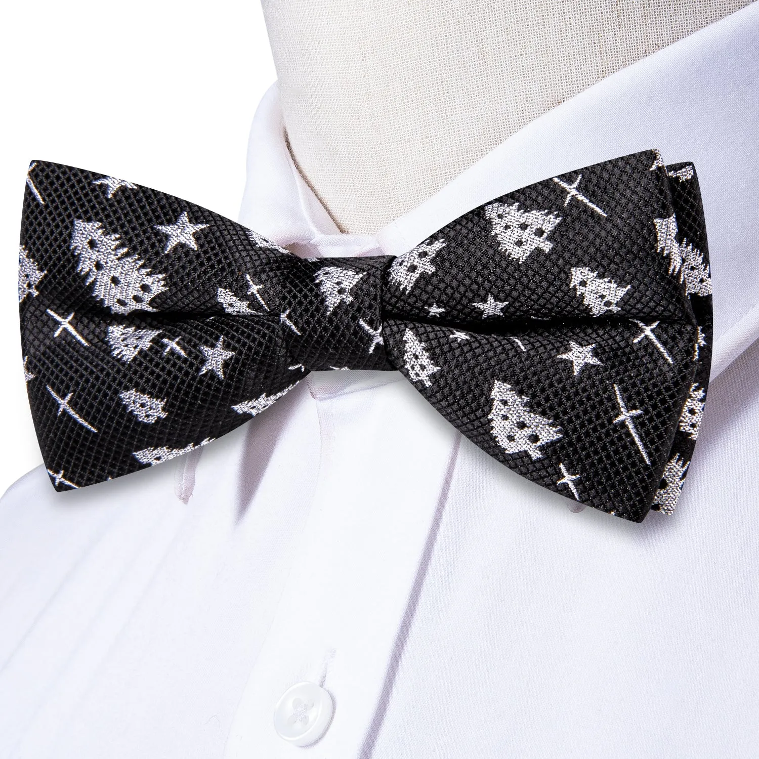 Hi-Tie Black White Christmas Tree Novelty Bow Tie Hanky Cufflinks Set